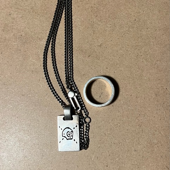 Gucci Ghost Pendant and Ring set in Sterling Silver - Picture 3 of 4